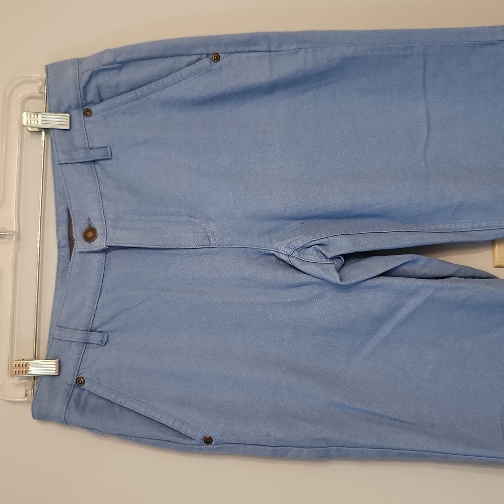 Liz Claiborne,100% cotton, lightweight denim jeans,size 6